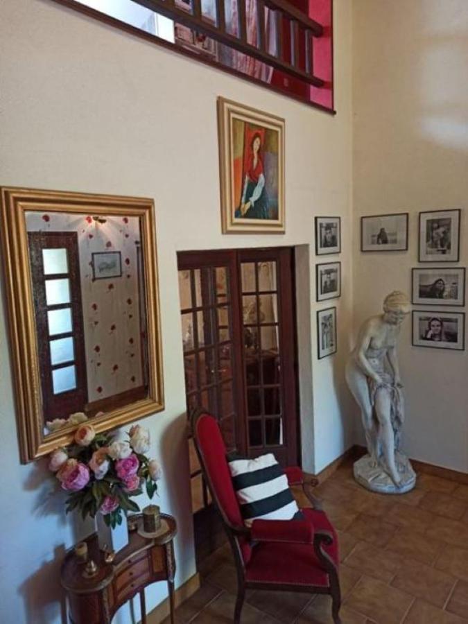 Les Pierres Blanches Bed & Breakfast Bonneuil-Matours ภายนอก รูปภาพ